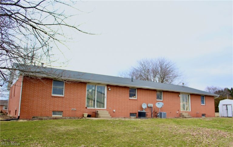 5620 Nave Street, Canton, OH - Photo 4