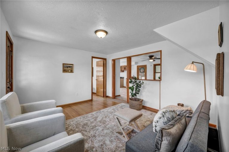14768 Whitehead Road, LaGrange, OH - Photo 8