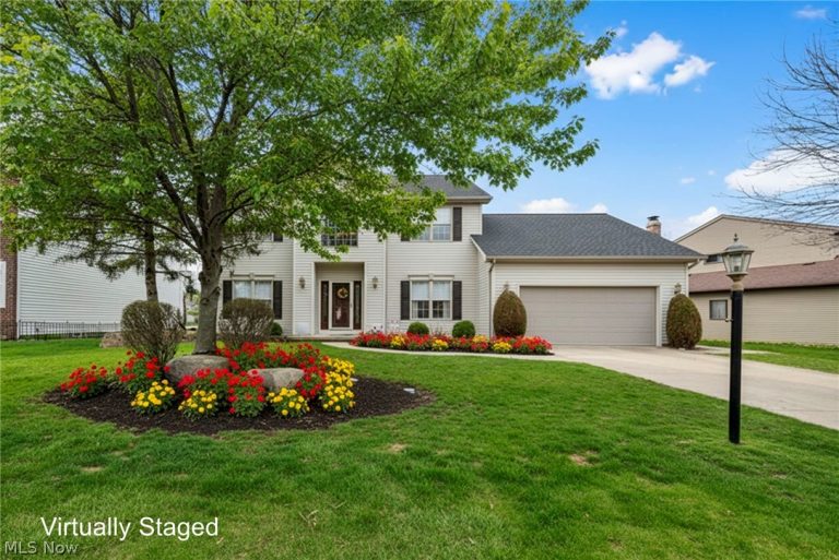 17200 GREENWOOD Drive, Strongsville, OH - Photo 3