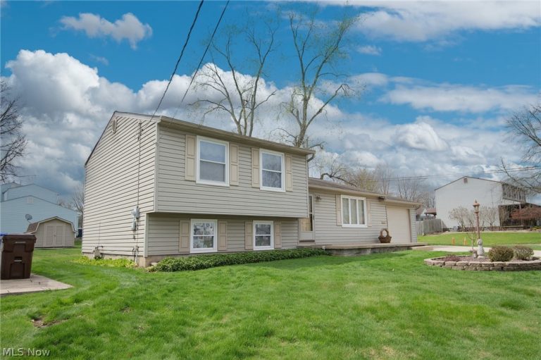719 Oregon Avenue, McDonald, OH - Photo 2