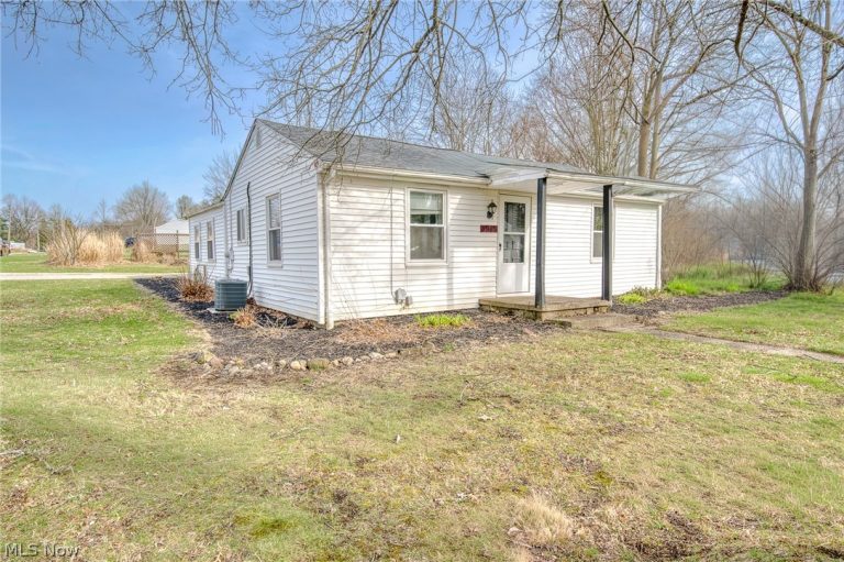 3665 Marcella Avenue, Stow, OH - Photo 3