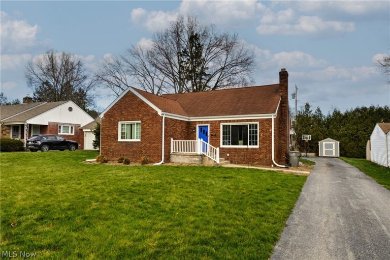 3539 Kiowa Drive, Youngstown, OH - Photo 3