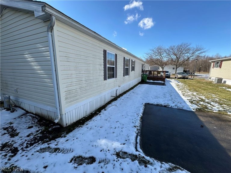 2655 Stoneyridge Drive, Madison, OH - Photo 3