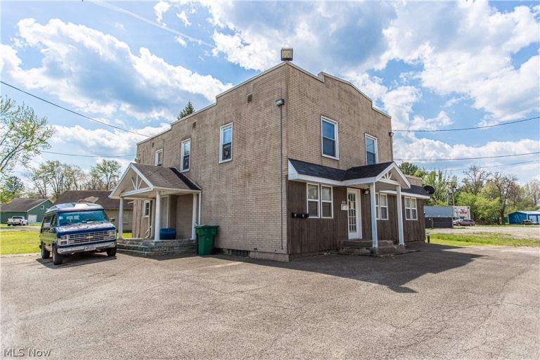 6178 Youngstown Hubbard, Hubbard, OH - Photo 4