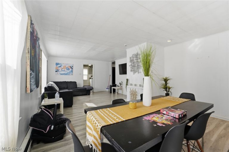 3702 15th Street, Cleveland, OH - Photo 5