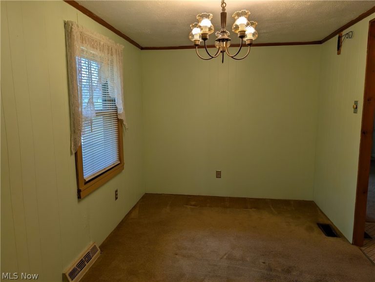 45804 Yeager Drive, East Liverpool, OH - Photo 2