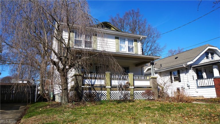 1652 14th Street, Cuyahoga Falls, OH - Photo 2