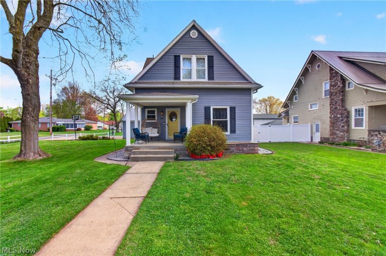 365 Poplar Street, Bolivar, OH - Photo 2