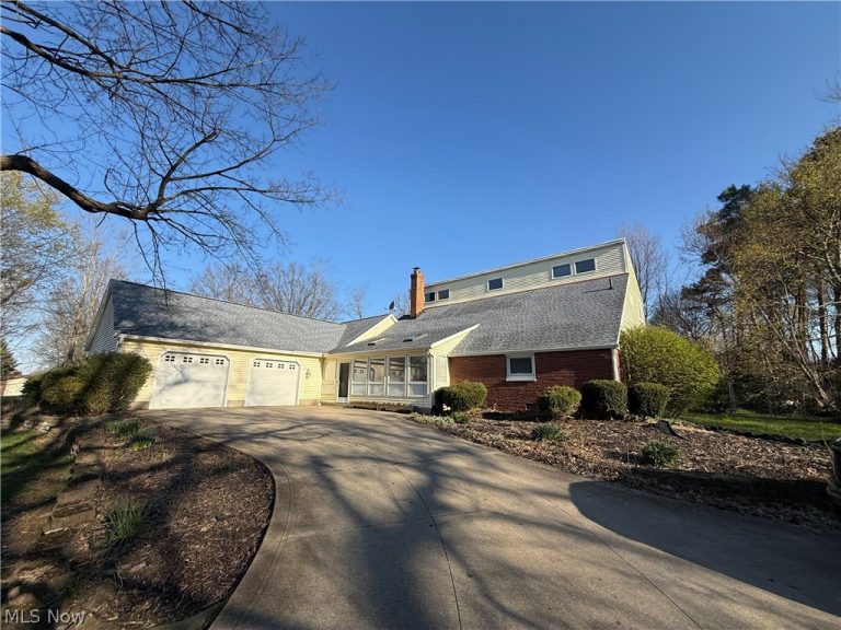 2411 55th Street, Canton, OH - Photo 2