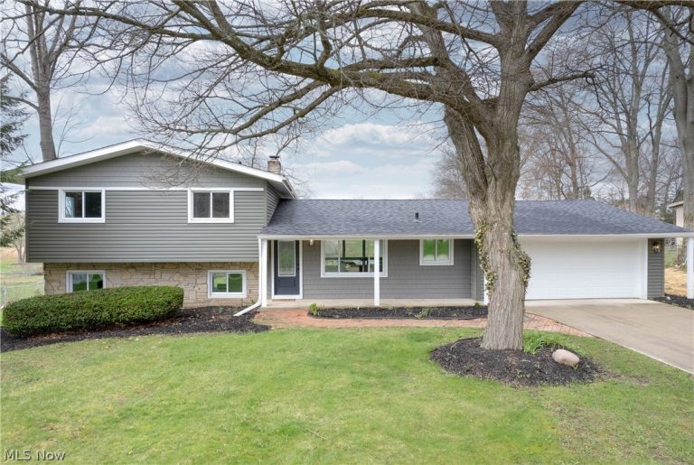 3312 Bancroft Road, Fairlawn, OH, 44333
