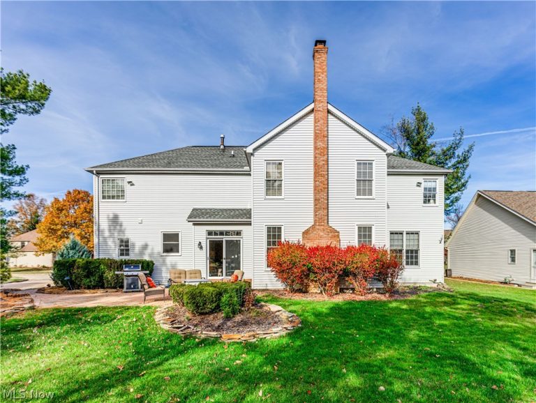 21821 Woodfield Trail, Strongsville, OH - Photo 3