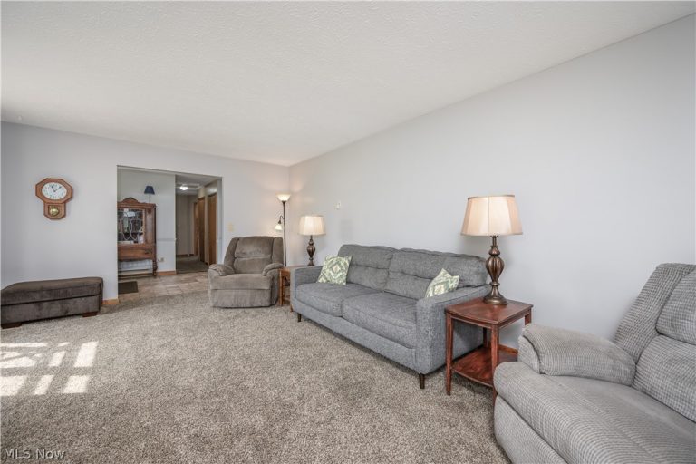 8873 Cooley Road, Ravenna, OH - Photo 8