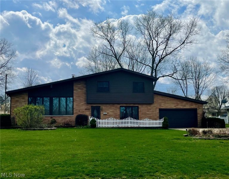 37518 Arlington Drive, Willoughby, OH, 44094