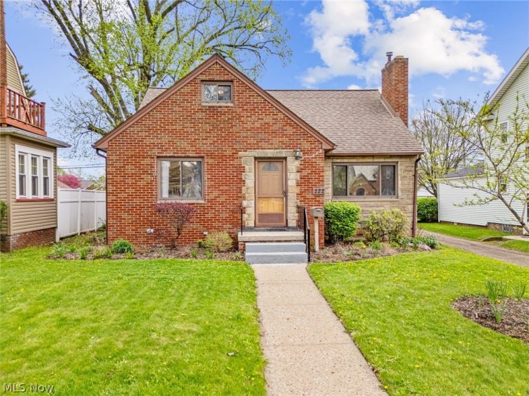 222 Montrose Avenue, Canton, OH, 44708