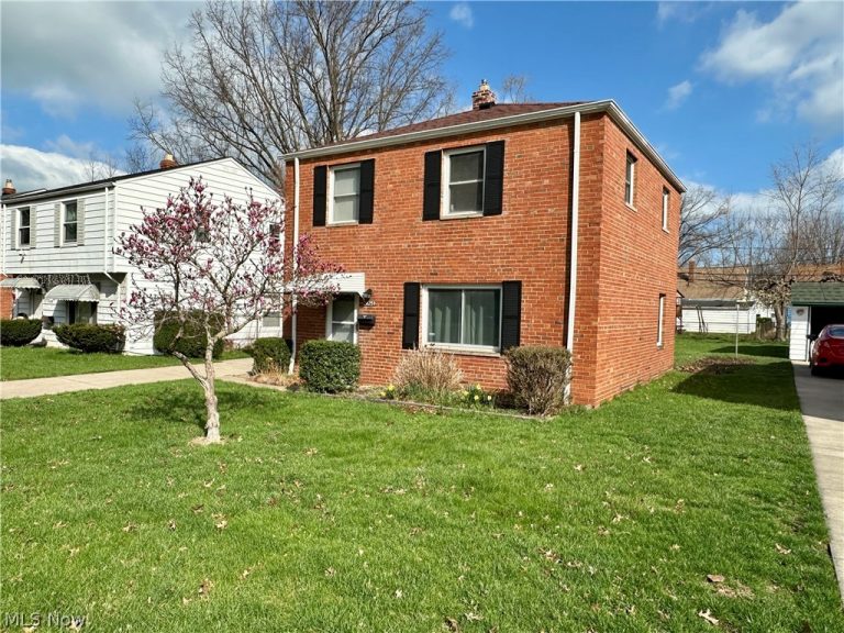 24251 Puritan Road, Euclid, OH - Photo 4