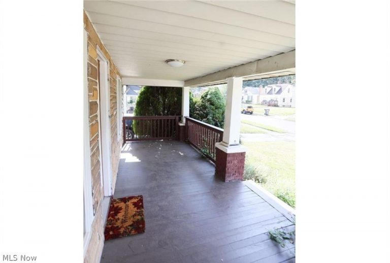 138 Clifton Drive, Boardman, OH - Photo 3