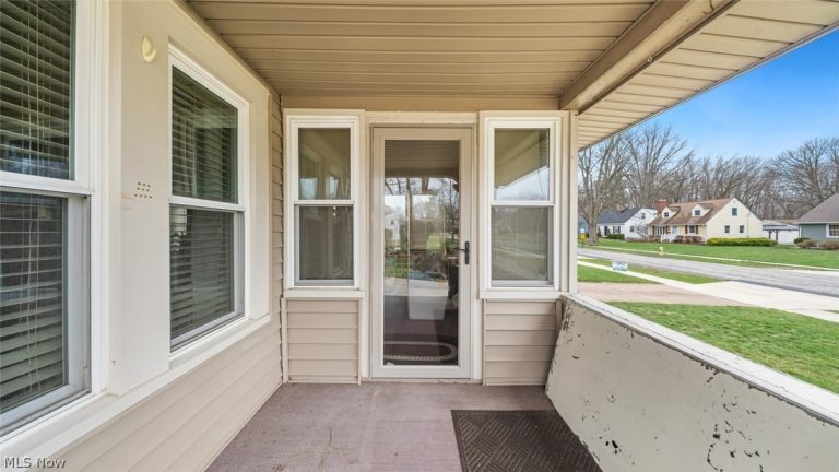 133 Belmar Boulevard, Avon Lake, OH - Photo 4