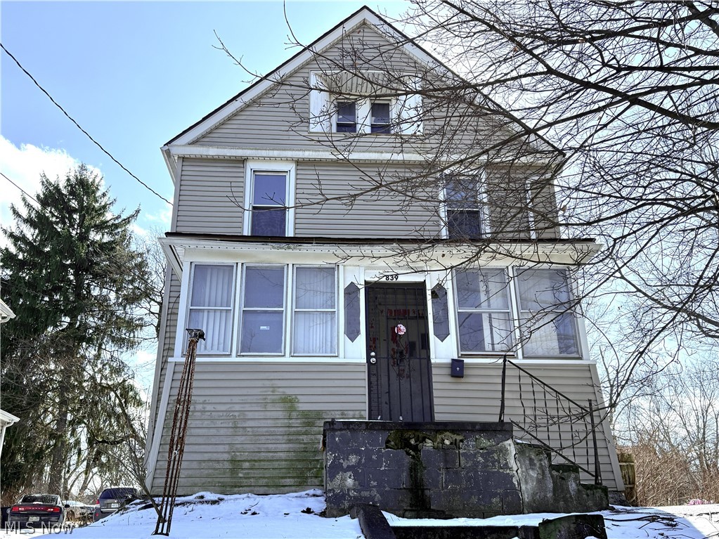 839 Kenyon Street, Akron, OH