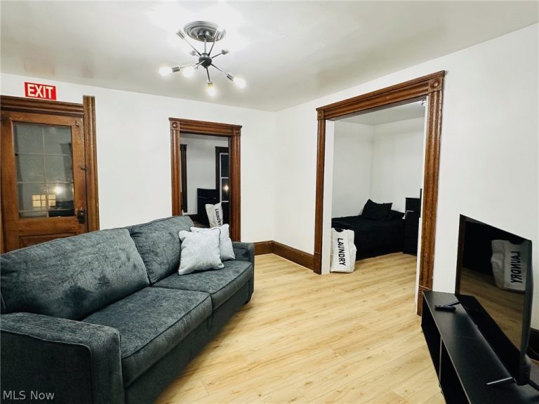 1419 47th Street #UP, Cleveland, OH - Photo 6