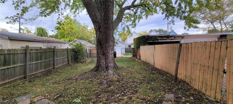 2109 42nd Street, Cleveland, OH - Photo 2