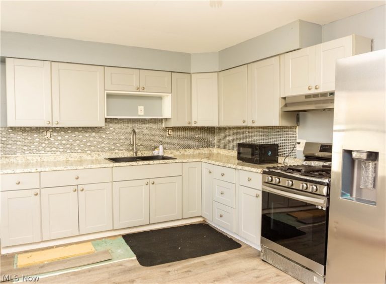 5416 Stanard, Cleveland, OH - Photo 3