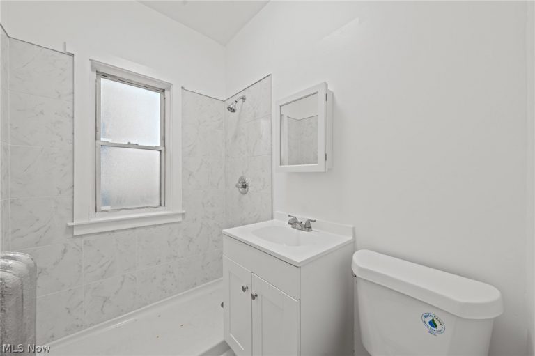13671 Euclid Avenue, East Cleveland, OH - Photo 5