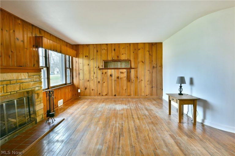 2262 Niles Cortland Road, Cortland, OH - Photo 6