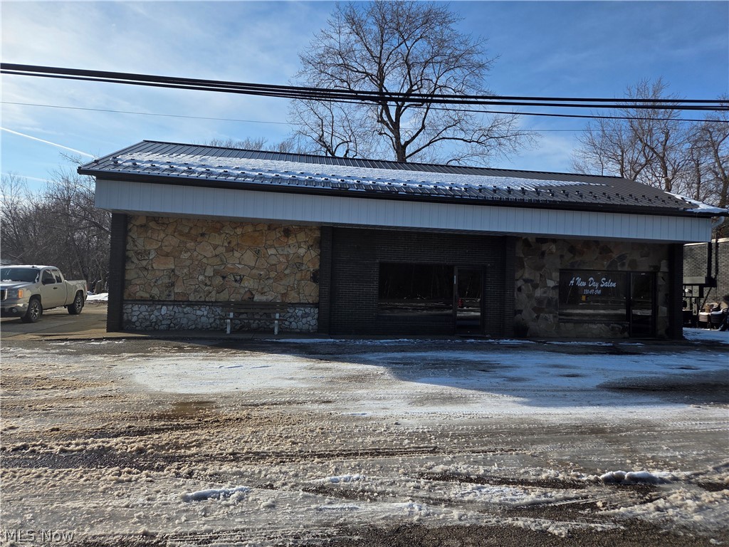 10511 Main Street, Mantua, OH
