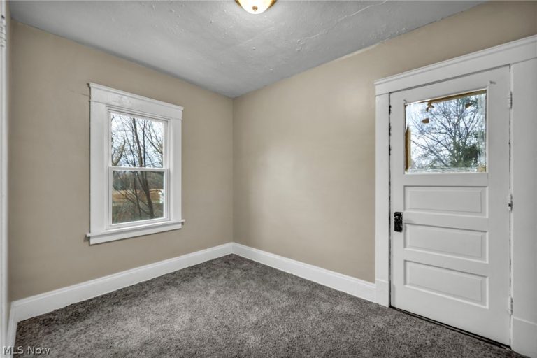 3286 140th Street, Cleveland, OH - Photo 5