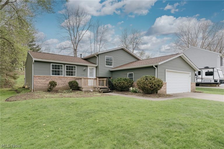 10220 Belmeadow Drive, Twinsburg, OH - Photo 2