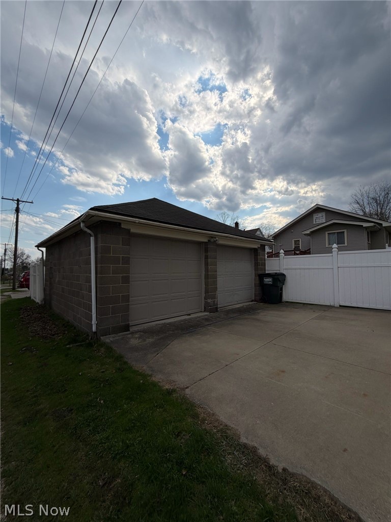 42 4th Street, Rittman, OH - Photo 3