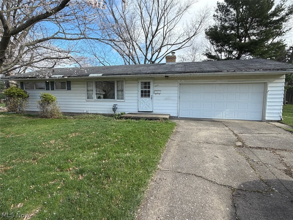 400 Orchard Lane, Medina, OH