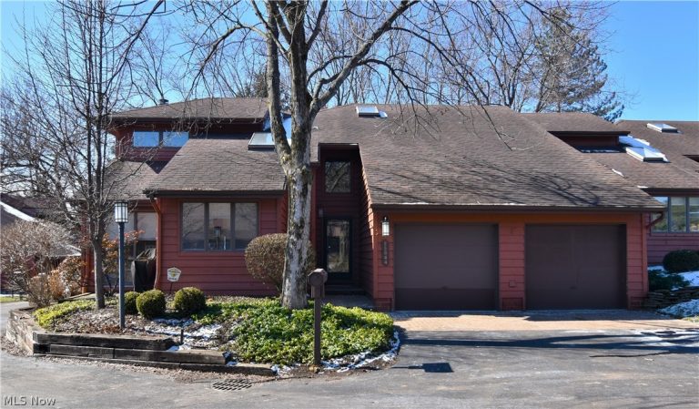 25844 Fairmount Boulevard, Beachwood, OH, 44122