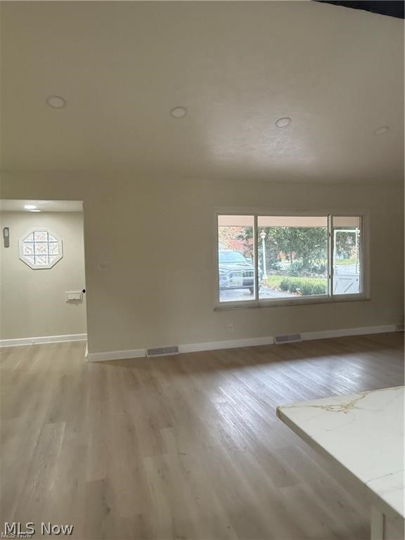 1139 Skyline Drive, Seven Hills, OH - Photo 3