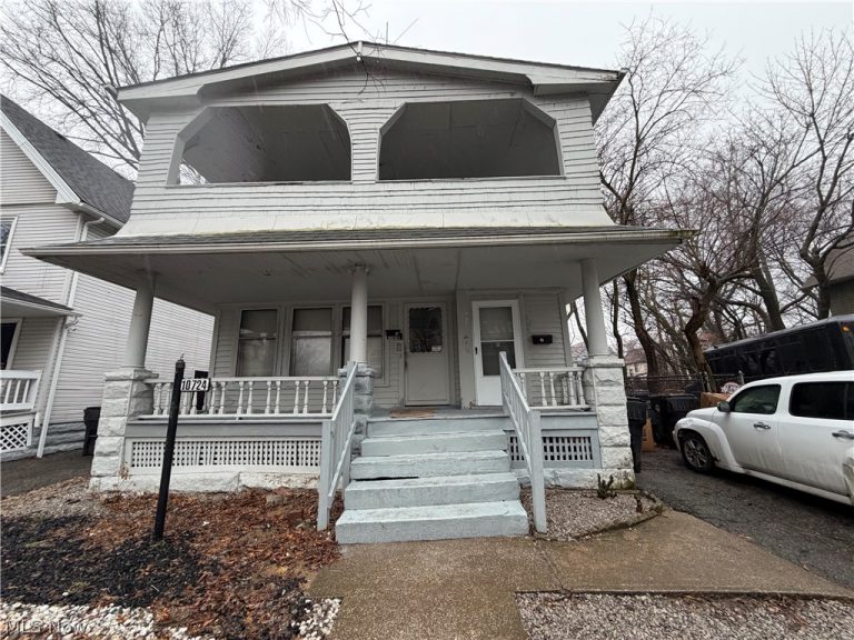 10724 Gooding Avenue, Cleveland, OH - Photo 3