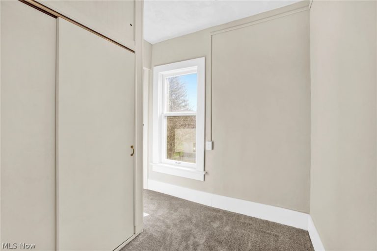 941 Carnegie Avenue, Akron, OH - Photo 6