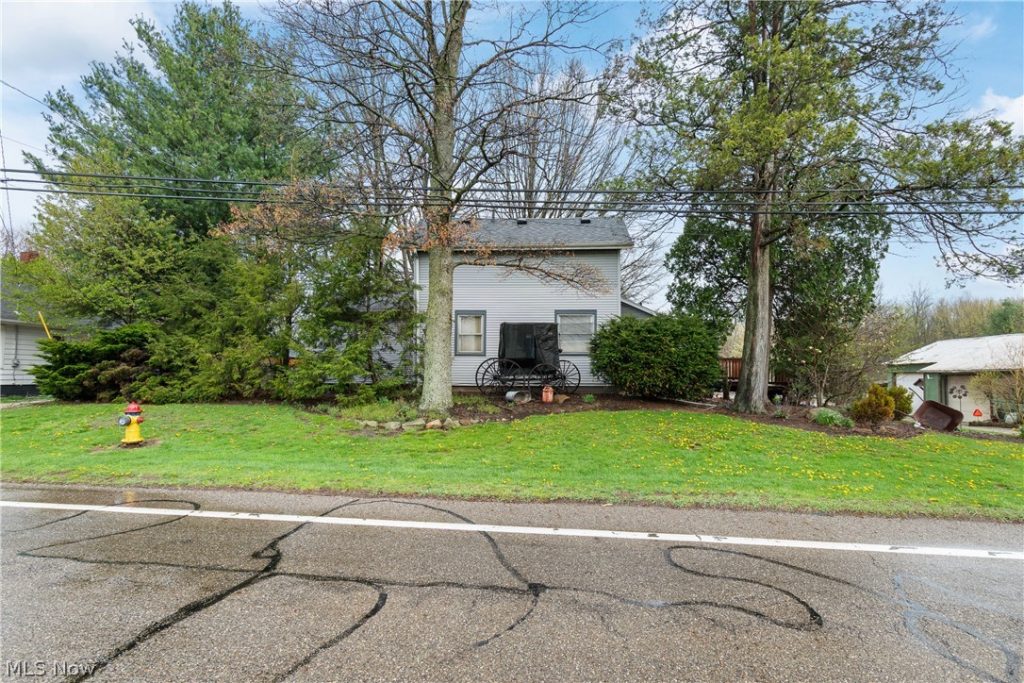 2377 Greensburg Road, North Canton, OH