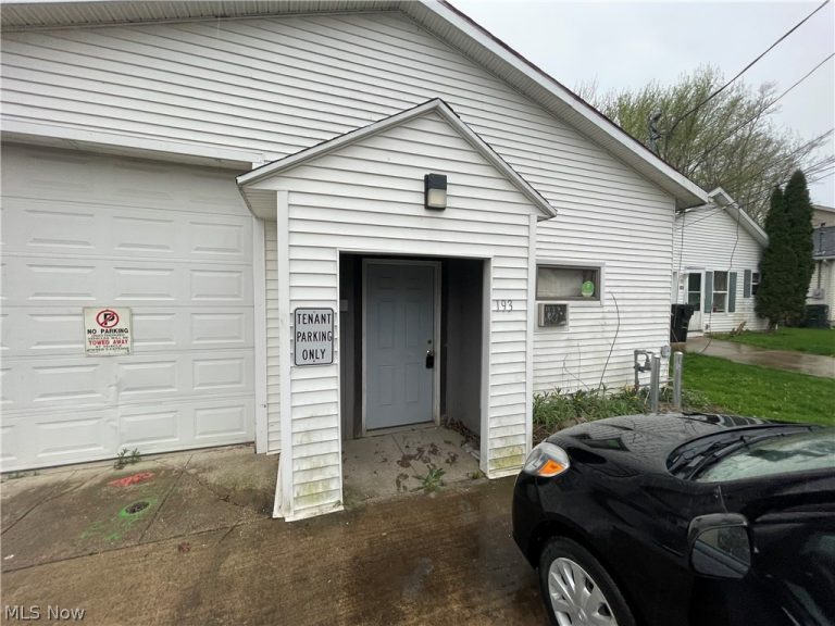193 Brace, Elyria, OH - Photo 3