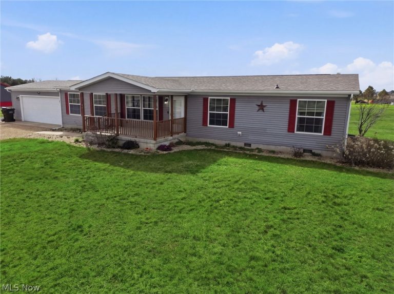 7923 Logan Thornville Road, Rushville, OH - Photo 2