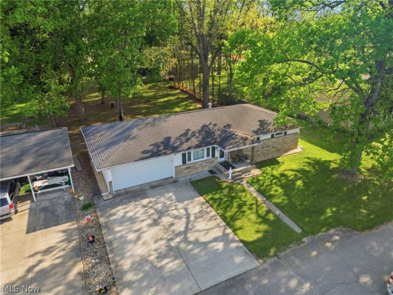 34 Poplar Drive, Zanesville, OH, 43701