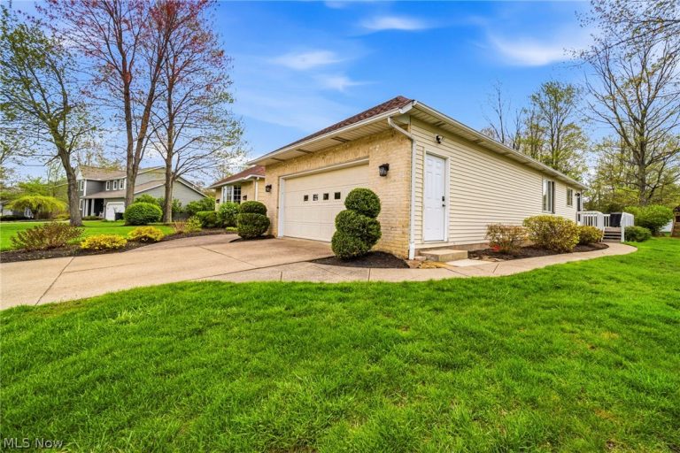 7285 Summerhill Drive, Concord Twp, OH - Photo 3