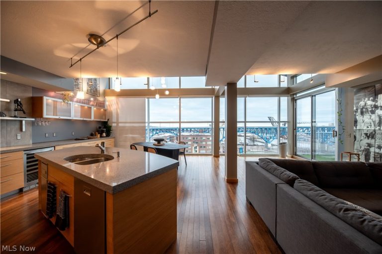 1237 Washington Avenue #1209, Cleveland, OH - Photo 5