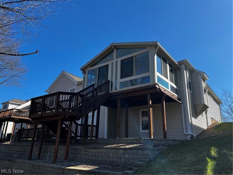 6140 Kelley Lane, Parma, OH - Photo 2