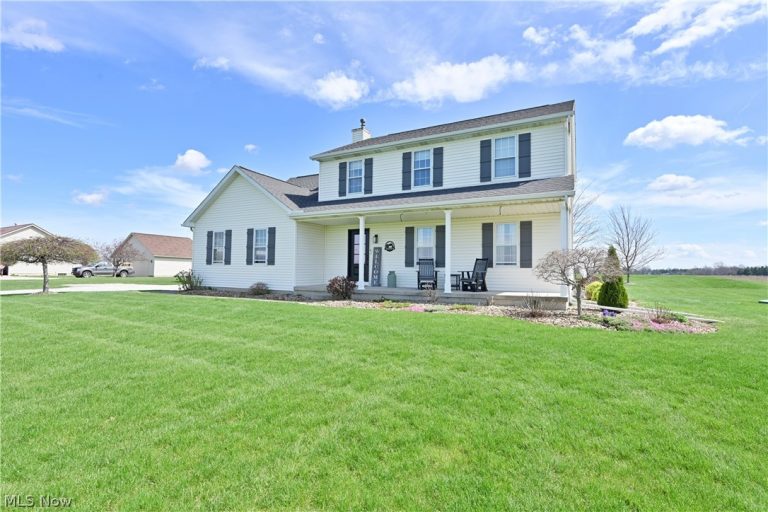 17327 Wheeler Road, LaGrange, OH - Photo 2