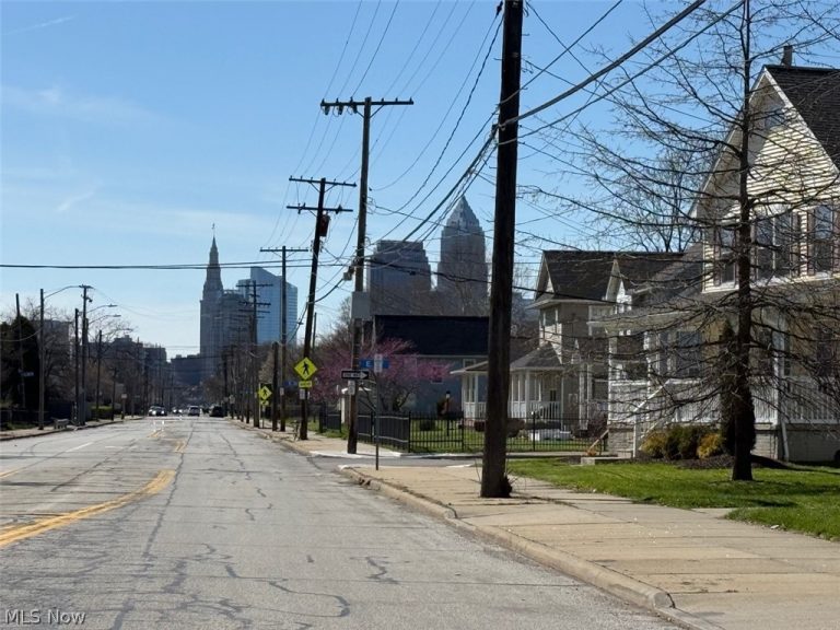 3750 Central Avenue, Cleveland, OH - Photo 3