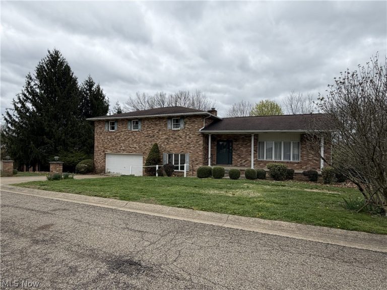 113 Martha Drive, St Clairsville, OH, 43950
