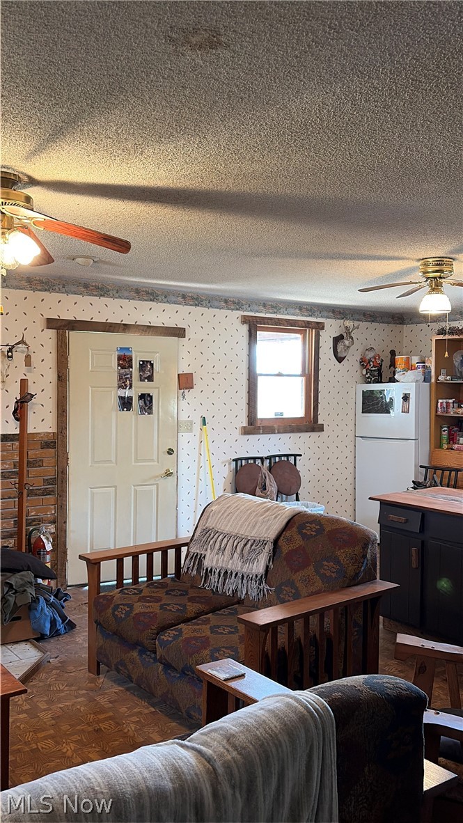 19488 Osborne Road, Salesville, OH - Photo 8