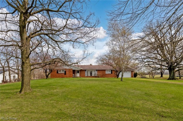2554 Dry Lane Road, La Rue, OH - Photo 2