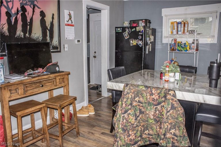 1532 Vassar Avenue, Canton, OH - Photo 6