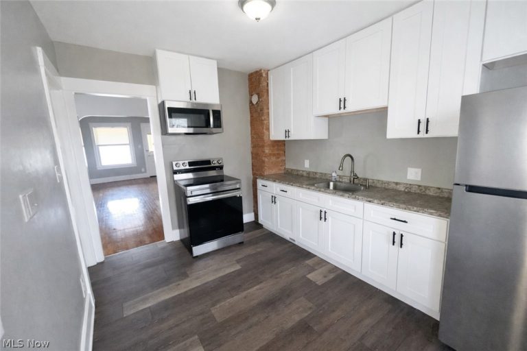 3278 84th Street, Cleveland, OH - Photo 3